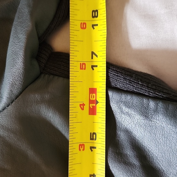 Women's R D Style Black Leather Look Tapered Jacket Size M  NWOT - Picture 6 of 8